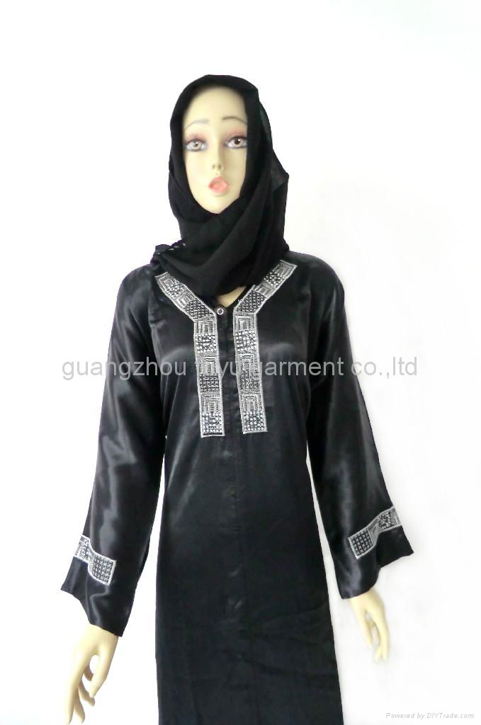 穆斯林黑色女袍 2