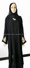 arab women abaya