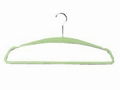 Ladder shaped suit hanger with indent 