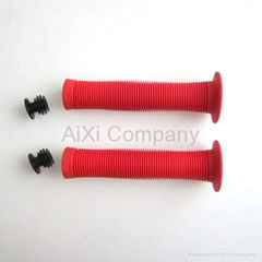 Rubber handlebar grips