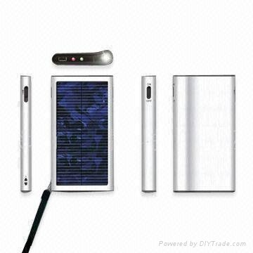 2600mAh portable solar charger 2
