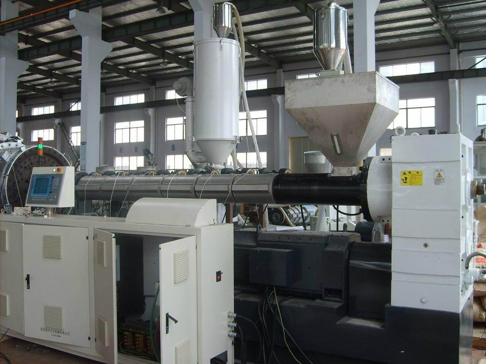 HDPE Water & Gas Supply Pipe Extrusion Line  4