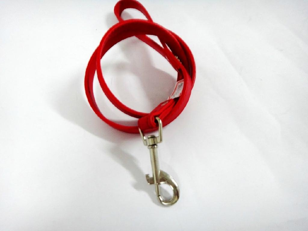 2011 red fashion leather dog leashes 2