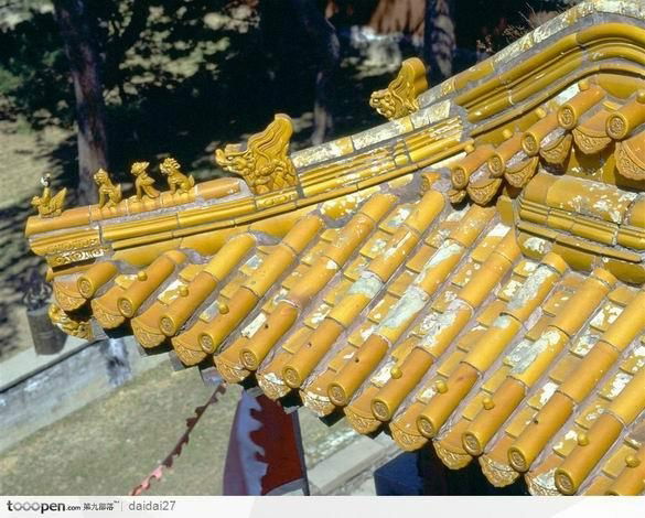 Classical glazed roof decoration of ceramic tiles