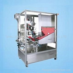 Automatic tube labeling machine 