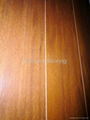 Mirror surface laminate flooring