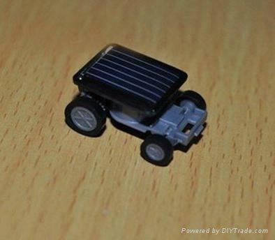 Solar toy car/racer the smallest running car in the world 3