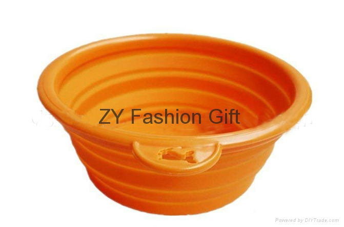 Portable and fashinable and unbreakable silicone dog bowl 2