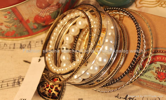 Stylish Classical Bracelets 2