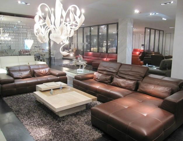 Imported Italian leather sofa 4