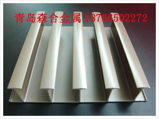 大截面工业铝合金型材加工 2