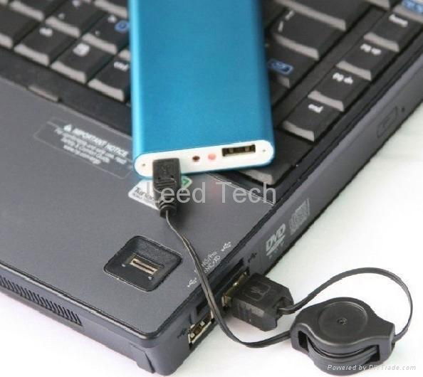 mini multi function charger for mobile phone ipod PSP 3