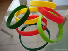 silicone wristband