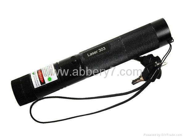 532nm 200mW Real High-power Handheld Adjustable Green Laser with safety lock  2
