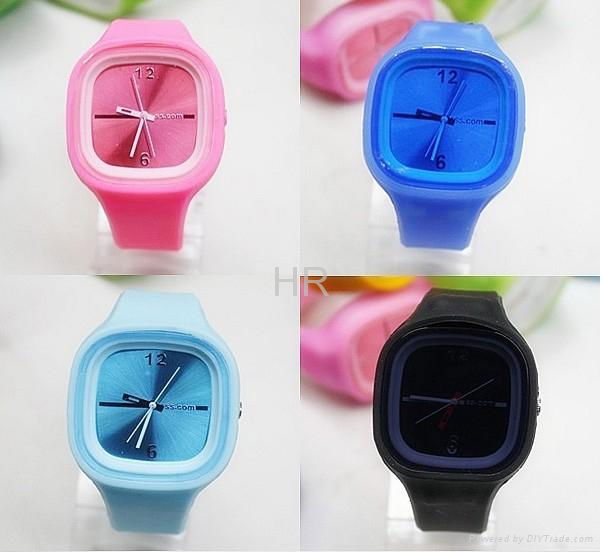 6 years factory stylish silicone jelly watches