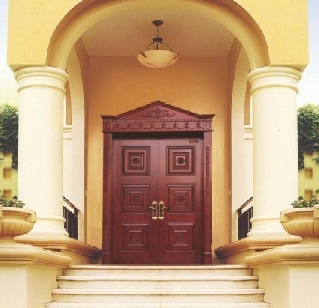 Solid wood entrance door