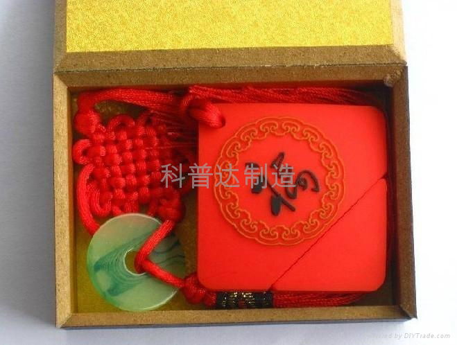 Chinese knot U disk  4