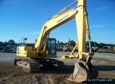 Used Komatsu PC200-8 excavator 