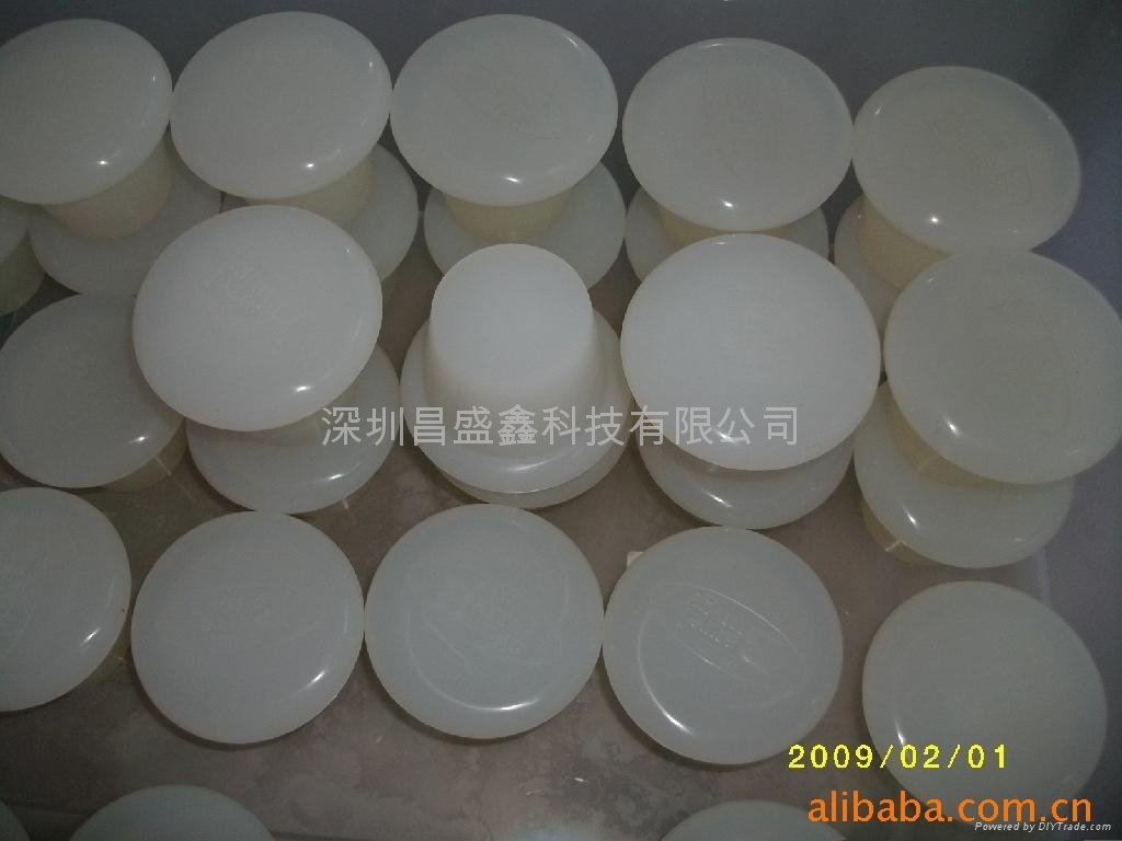 The production of silicone rubber products 3