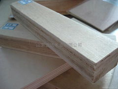 Supply high quality Poplar LVL for upright post