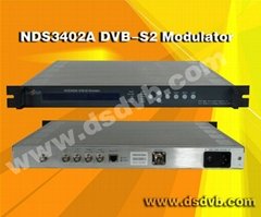 NDS3402A DVB-S2/8PSK IF modulator 