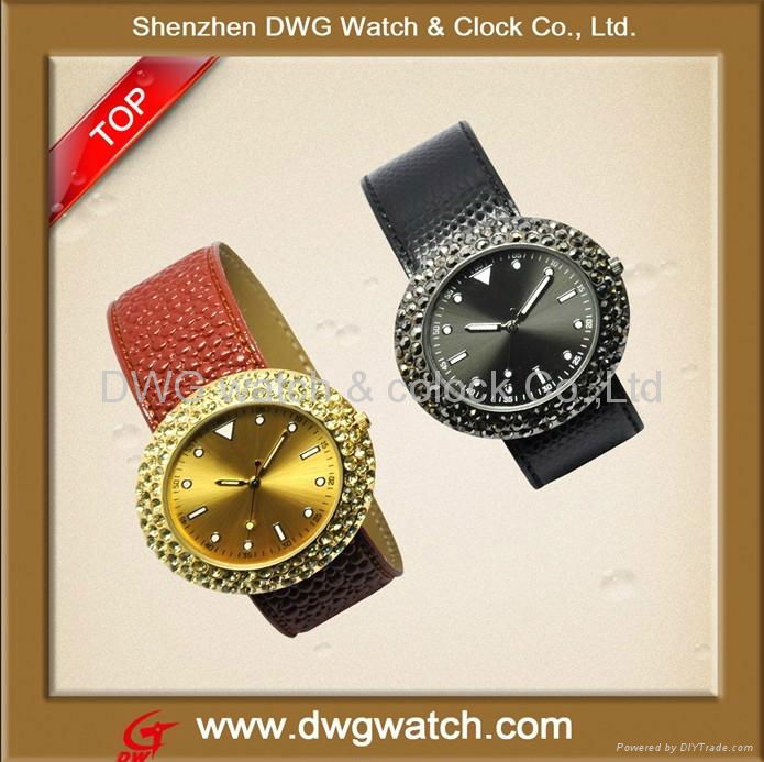 2012 New Style Leather Strap Slap Watch With The Shinny Face Crystal Dial 2