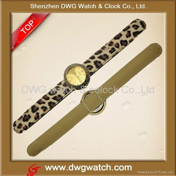 2012 New Style Leather Strap Slap Watch With The Shinny Face Crystal Dial 3