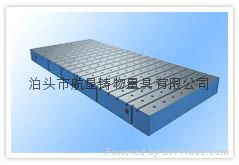 供應優質鑄鐵平板鉚焊平台 2