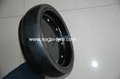 Semi-pneumatic solid tire