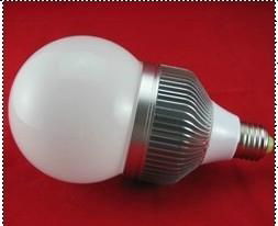 LED球泡灯 9W 4