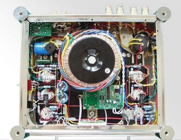 Integrated amplifier 