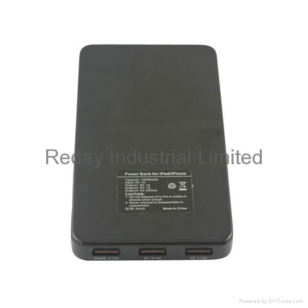 Mobile Power Bank with 3 USB Ports for iPad and Mobile Phone 2