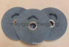 Non woven nylon convolute wheel for metal surface treament