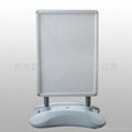 Aluminum poster frame 4