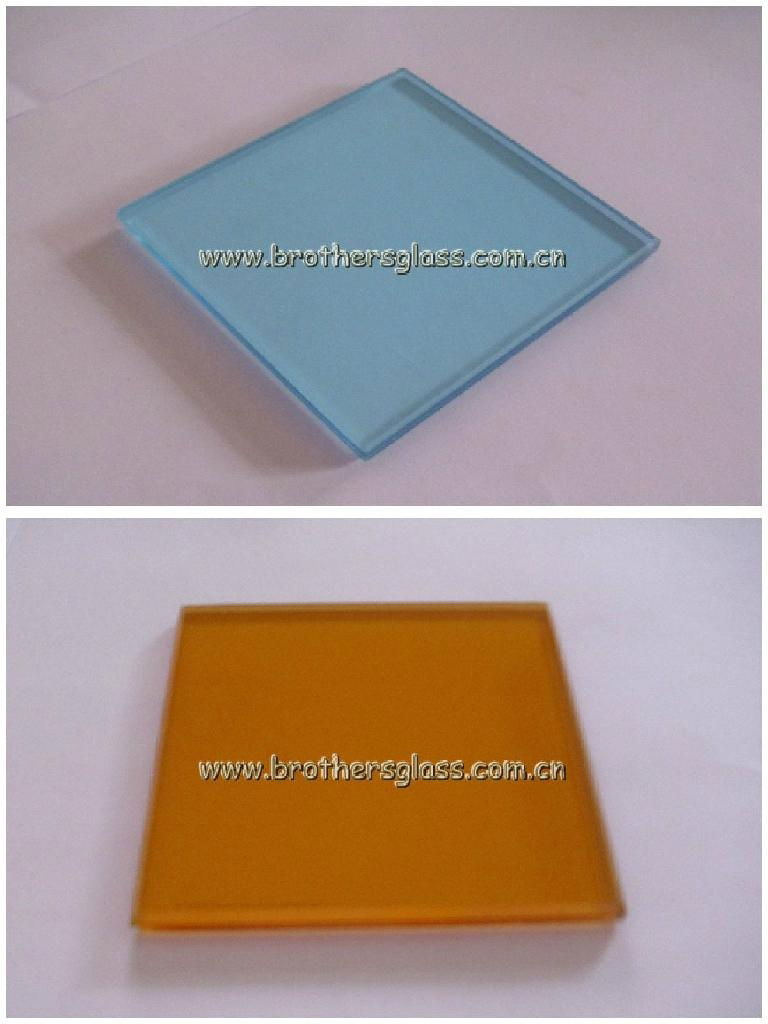 Colored Laminated Glass 3