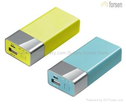 4000mah portable power bank of optional color charging your phone anytime