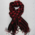 Houndstooth scarf