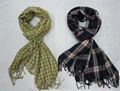 Checked style scarf