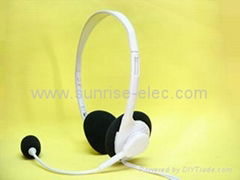 headset earpone over head  computer earplug