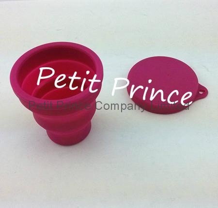 silicone folding cup with over