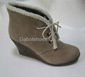 women craft shoes 2