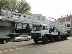 vehicle-mounted water well drilling rig