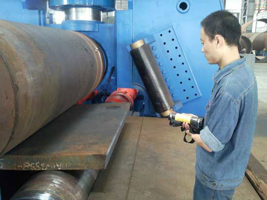 Hydraulic Level-Down 3 Rolls Plate Bending Machine