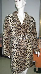 Leopard coral fleece bathrobe