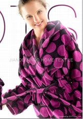 black and pink dot printed coral fleece bathrobe