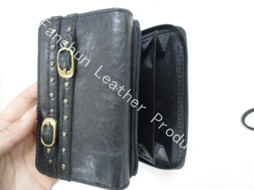 lady's wallet 3