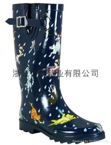  rain boots 4
