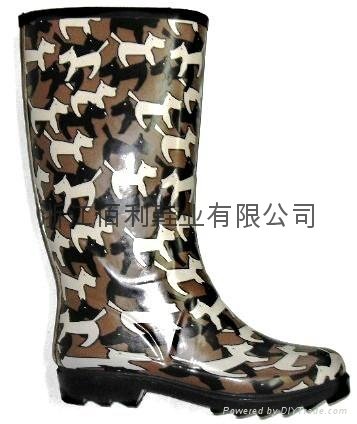  rain boots 5
