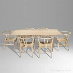 CT013A CH327 dining table by Hans Wegner