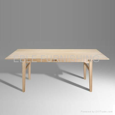 CT013A CH327 dining table by Hans Wegner 2